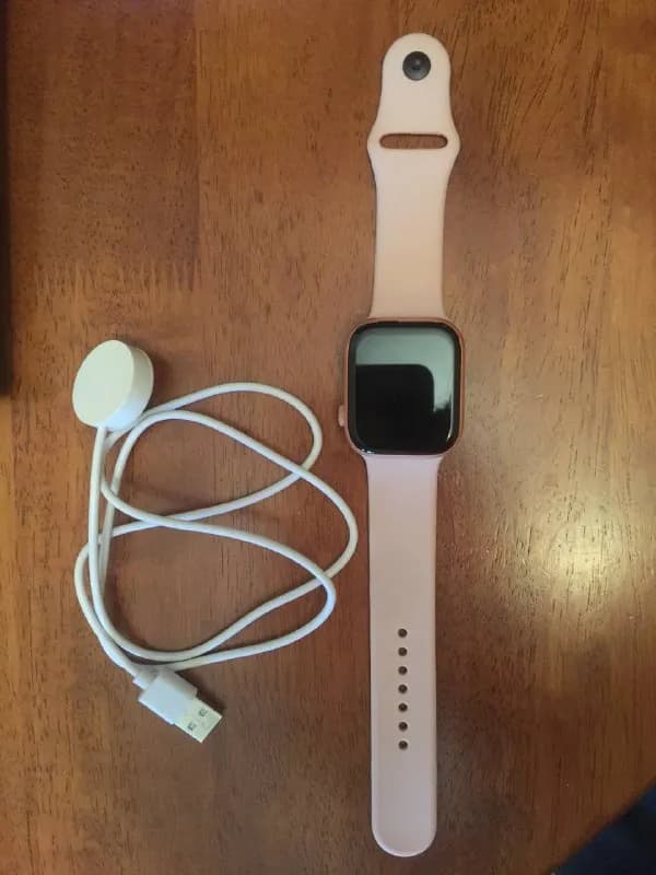 Apple Watch series 8. 45 mm — Тбилиси — 80 ₾
