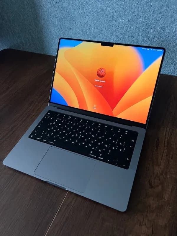 MacBook Pro 14.2 дюймов (2021) — Тбилиси — 5 250 ₾