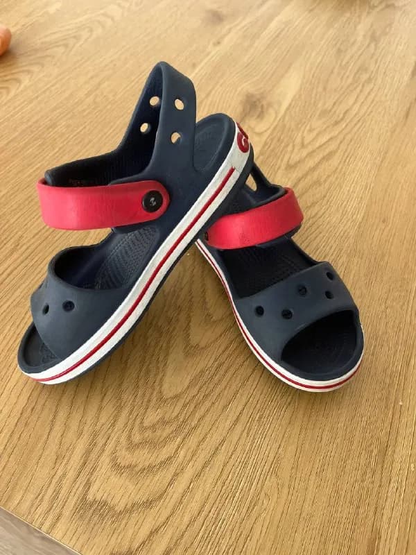 Crocs детские сандалии — Тбилиси — 40 ₾
