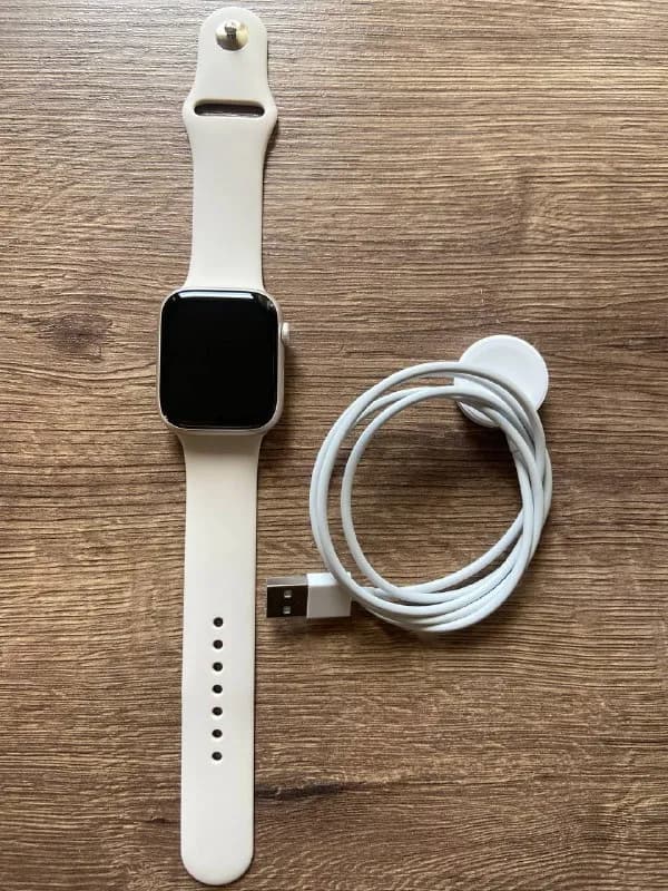 Apple Watch 8 45 mm — Тбилиси — 850 ₾