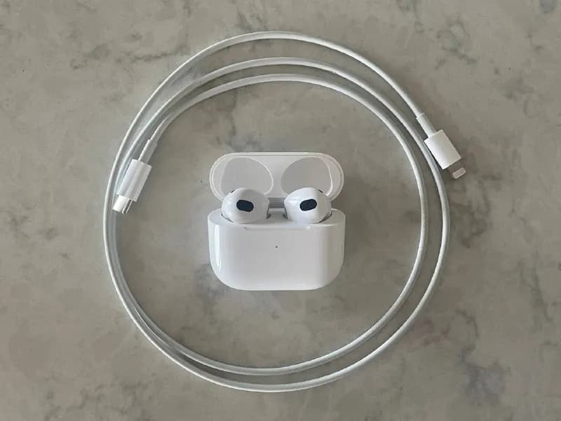 Apple AirPods 3 MagSafe, оригинал. — Тбилиси — 450 ₾