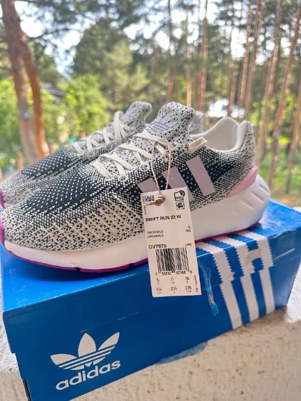 Adidas, не подошел размер — Тбилиси — 38 250 ₾