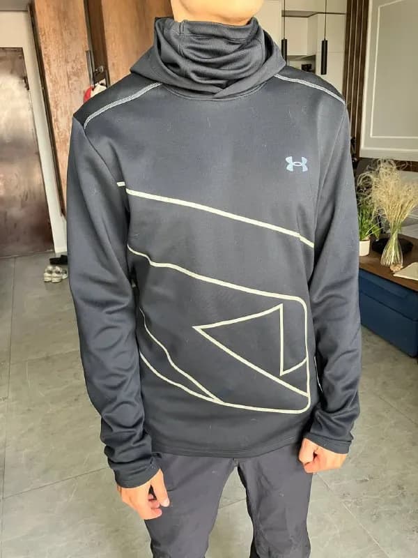 Under Armour, размер M, на рост 169-175 — Тбилиси — 65 ₾