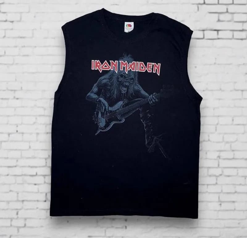 1 Iron Maiden мерч, L — 50 лари — Тбилиси — 50 ₾