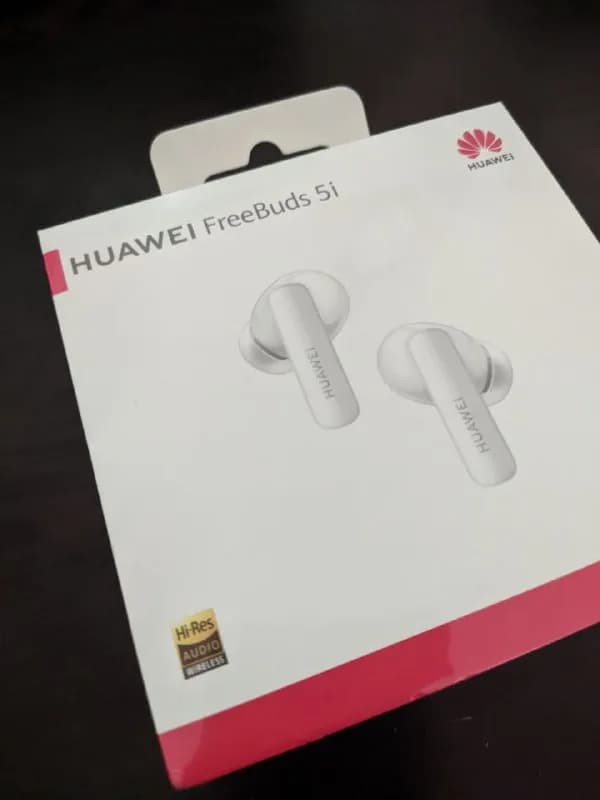 Huawei Freebuds 5i (White). — Тбилиси — 190 ₾