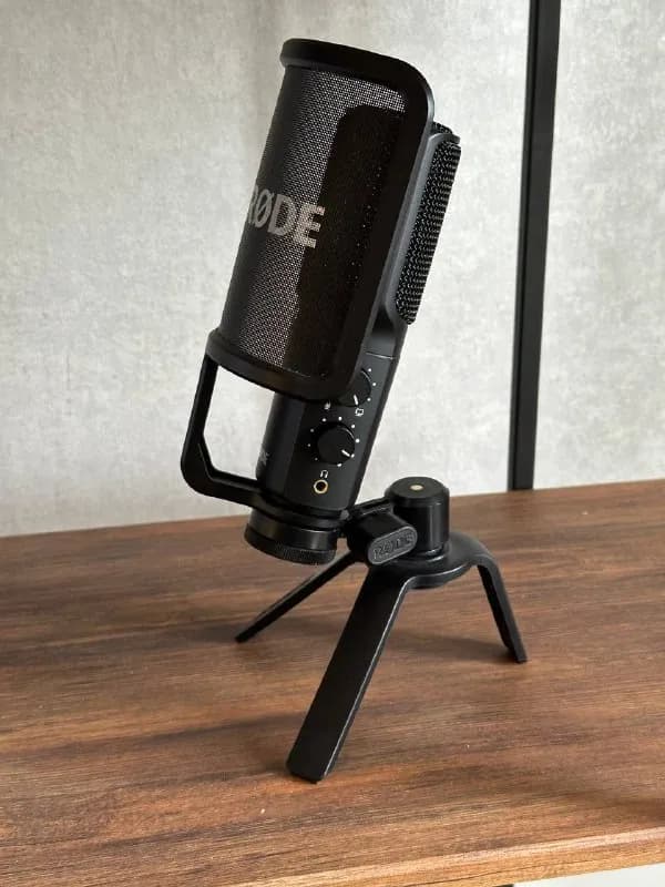 RODE NT-USB. Использовался несколько раз, практически новый, без потертостей. Продаю в связи с ненад — Тбилиси — 150 ₾