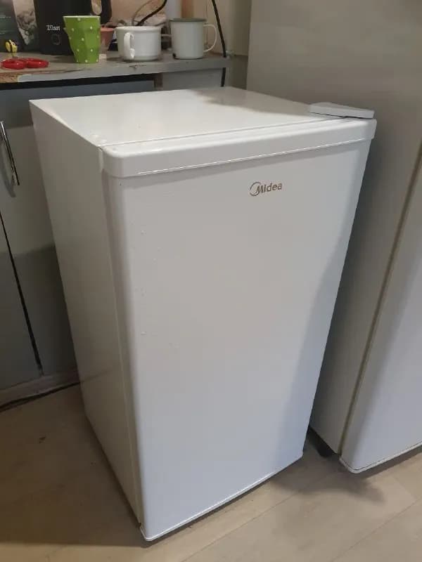 Midea MERD86FGG01 300 лари — Тбилиси — 1 300 ₾