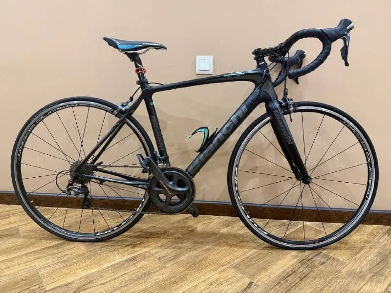 Bianchi Intenso Carbon / Shimano Ultegra / размер 50 — Тбилиси — 3 000 ₾