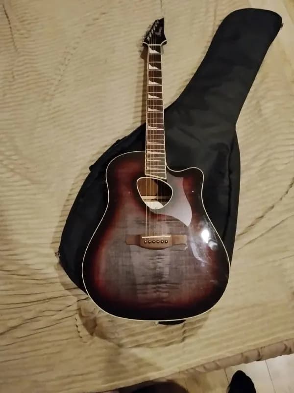ibanez электро акустическая — Тбилиси — 1 250 ₾