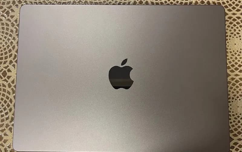MacBook Pro M1, — Тбилиси — 2 800 ₾