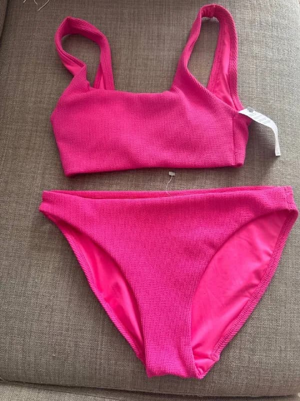 продам новый купальник — Батуми — 25 ₾