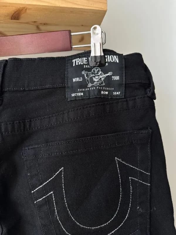 True Religion — Батуми — 95 ₾