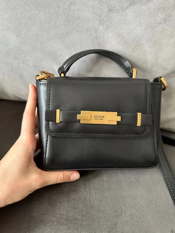 guess — Тбилиси — 200 ₾