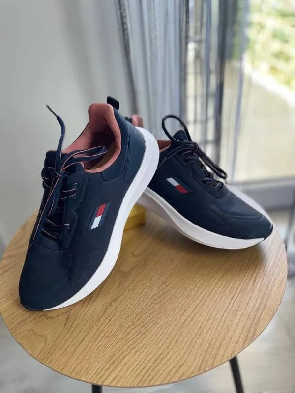 1. Кроссовки Tommy Hilfiger Sport Ts Perf Pro Women (темно-серые), размер 37, состояние 9/10 — Батуми