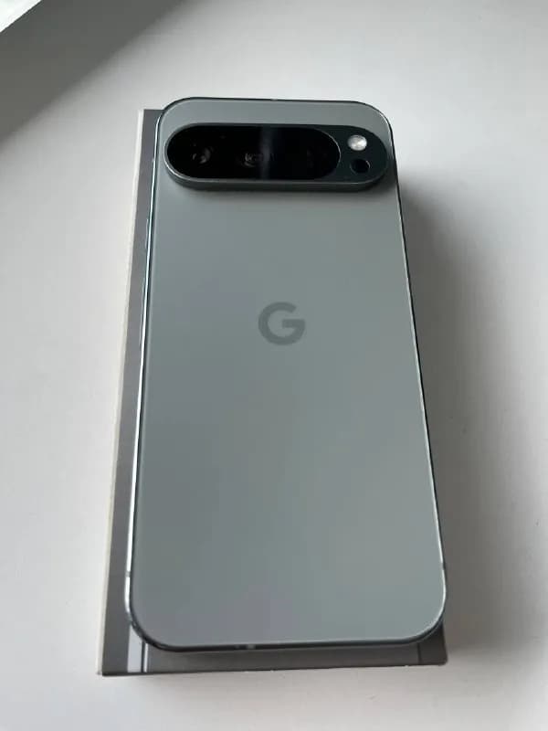 google pixel 9 pro 16/256gb — Батуми — 1 600 ₾