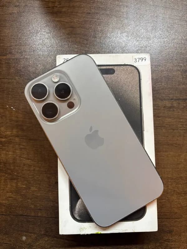iPhone 15 Pro, 256 гб — Батуми — 1 450 ₾