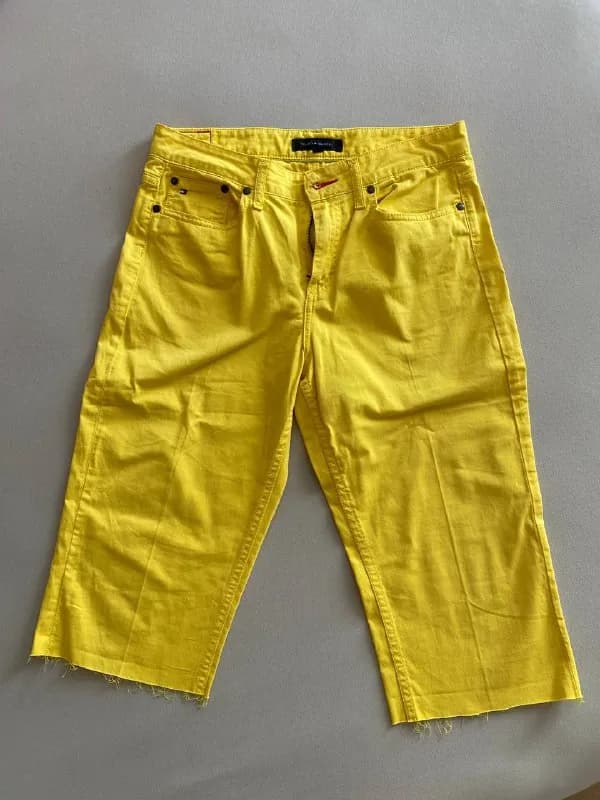 Tommy Hilfiger размер 28/32 (новые) — 15 лари, женские шорты river island сзади длинее спереди коро — Тбилиси — 15 ₾