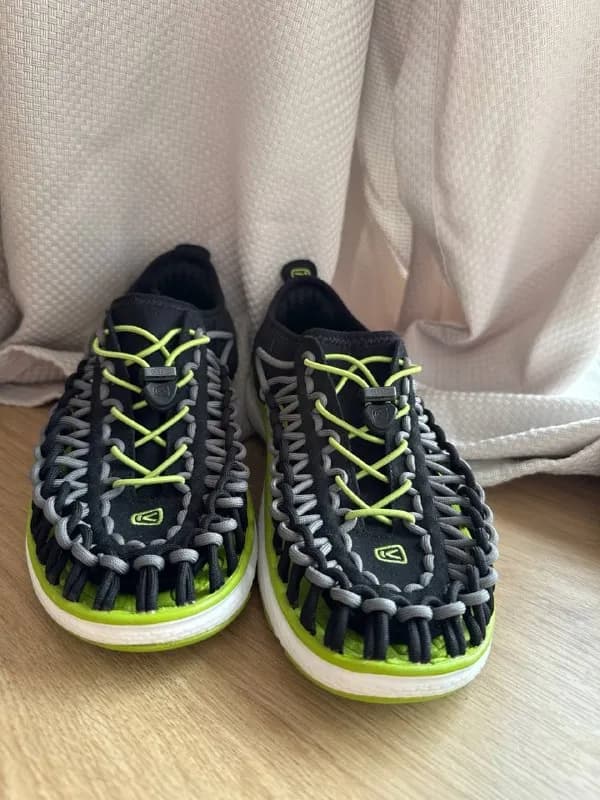 Keen uneek 2 eu 38 cm 24,5 us 6 — Батуми — 160 ₾