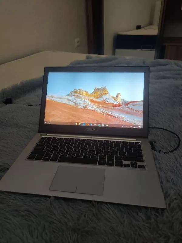 Asus UX32L. — Тбилиси — 300 ₾