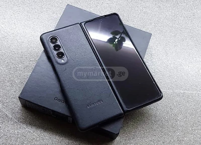 Samsung Galaxy Z Fold 3 — 512 ГБ встроенной памяти. Он в идеальном состоянии, без царапин. В комплек — Тбилиси — 2 050 ₾