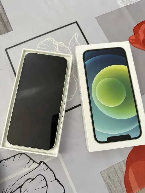 iPhone 12, 64gb — Тбилиси — 1 300 ₾