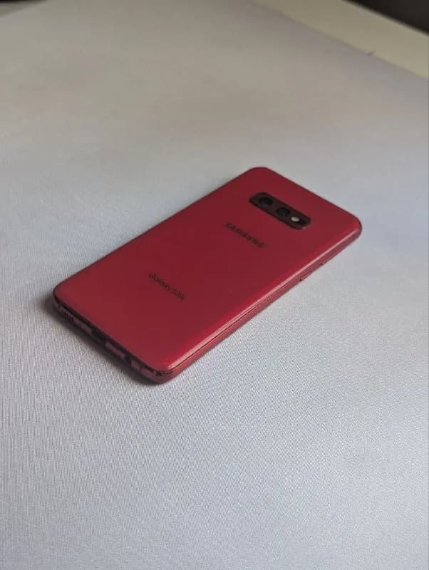 Samsung s10e 200 лари — Батуми — 200 ₾
