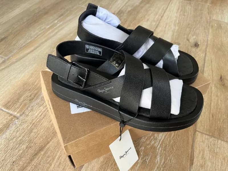 Pepe Jeans (сайт tradeinn, есть инвойс, оригинал), — Тбилиси — 180 ₾