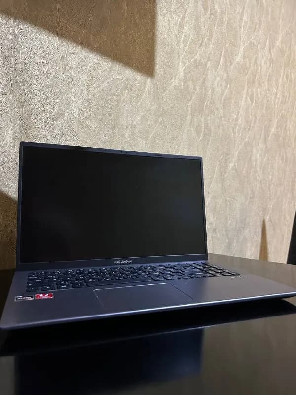 Asus VivoBook 15 X512DA_A512DA 2020 года — Тбилиси — 670 ₾