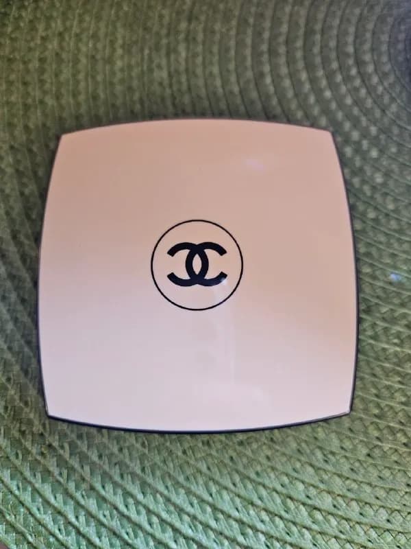 Пудра Chanel, использовалась 1 день — Тбилиси — 150 ₾