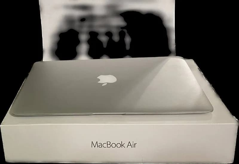 MacBook Air, 13 inch, 2015, 128 gb — Тбилиси — 270 $
