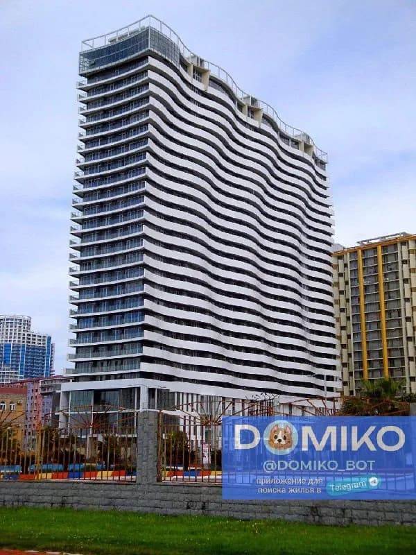 19/22 этаж, 25 кв/м — Батуми — 350 $