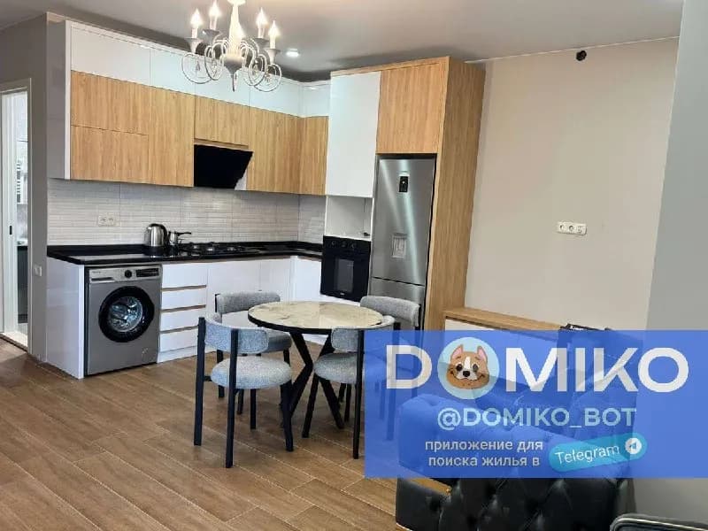 2+1, 17 этаж, 75 кв/м — Батуми — 500 $