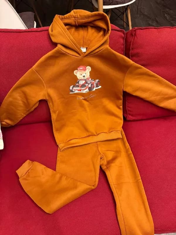 7-8 лет утепленный костюм — Тбилиси — 10 ₾
