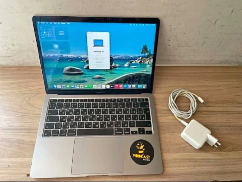Macbook Air M1 2020 8/256GB — Батуми — 1 000 ₾