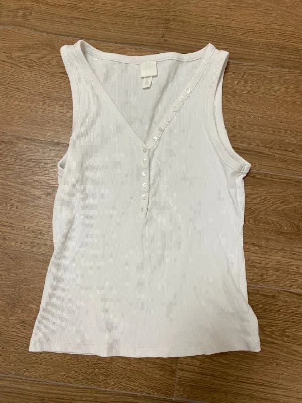 hm — 15лари S-M — Тбилиси — 15 ₾