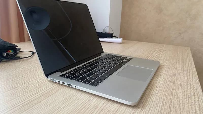 MacBook Pro 13 дюймов, Early 2015 за 600 лари. — Тбилиси — 600 ₾