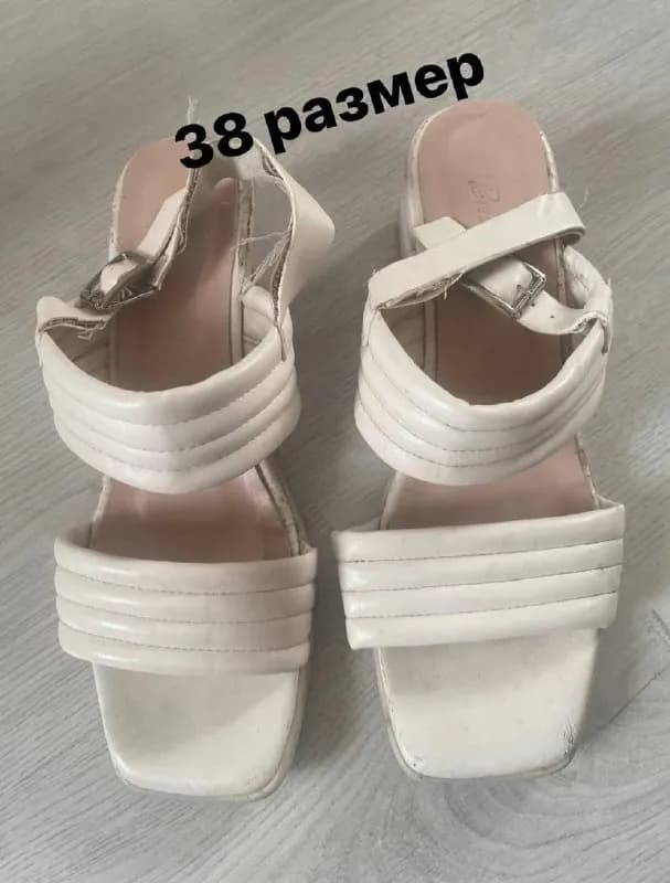 Без названия — Тбилиси