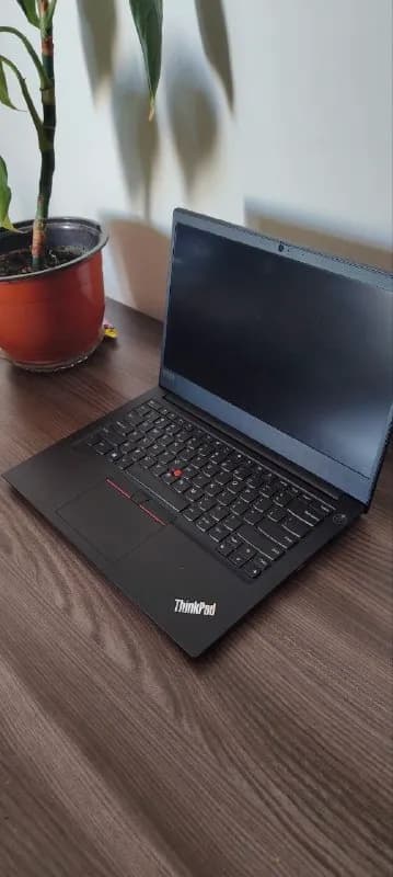 Lenovo ThinkPad E14 — Батуми — 700 ₾