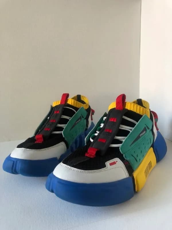 STROBBS — Тбилиси — 4 260 ₾