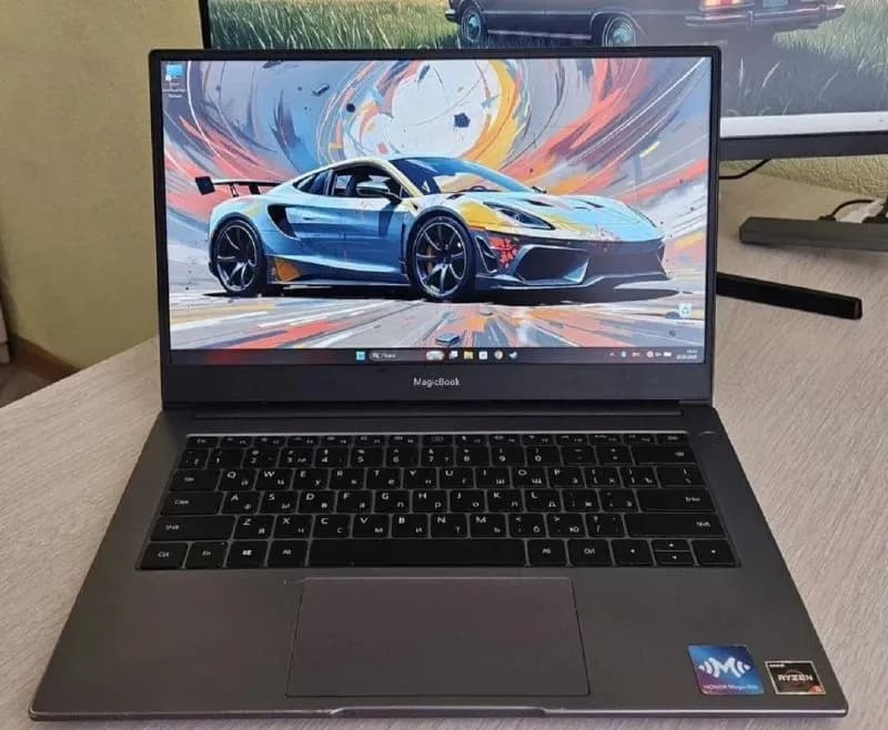 HONOR MagicBook 14 — мощный, быстрый и надежный ноутбук в отличном состоянии! — Батуми — 590 ₾