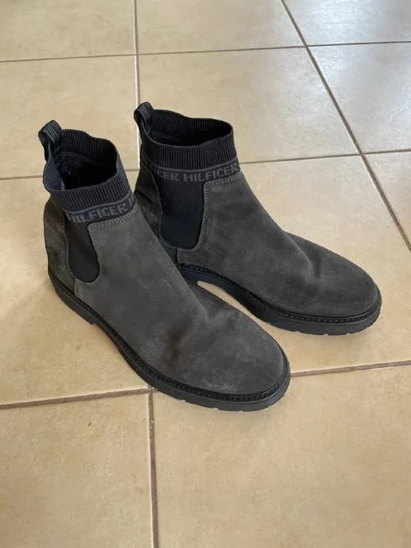 Tommy Hilfiger. — Тбилиси — 110 ₾