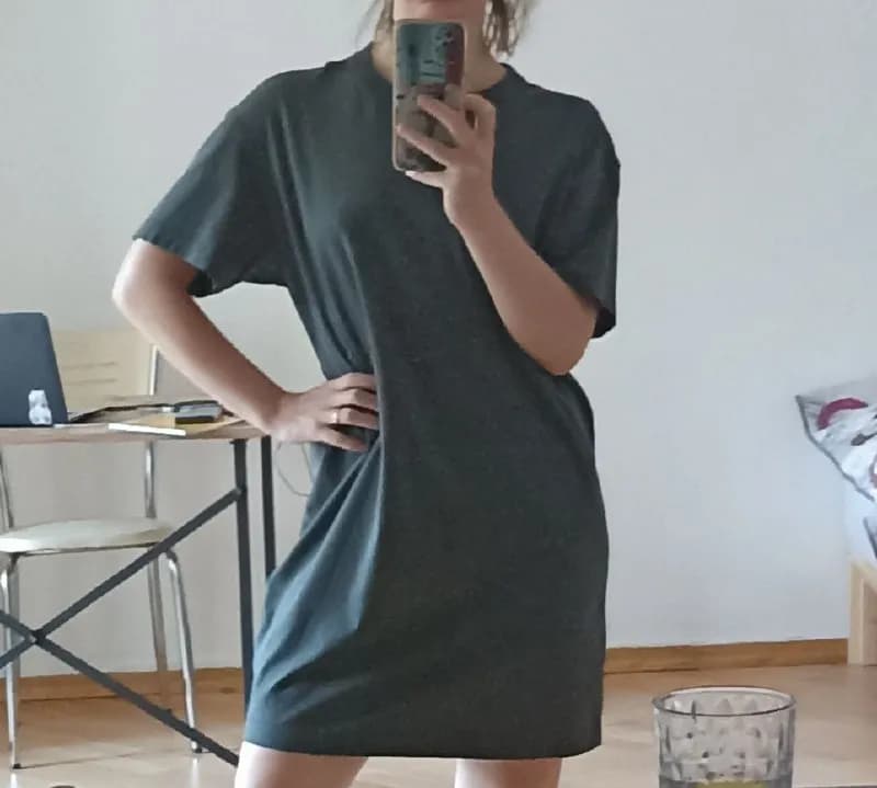 Uniqlo размер s, 15 лари — Тбилиси — 15 ₾