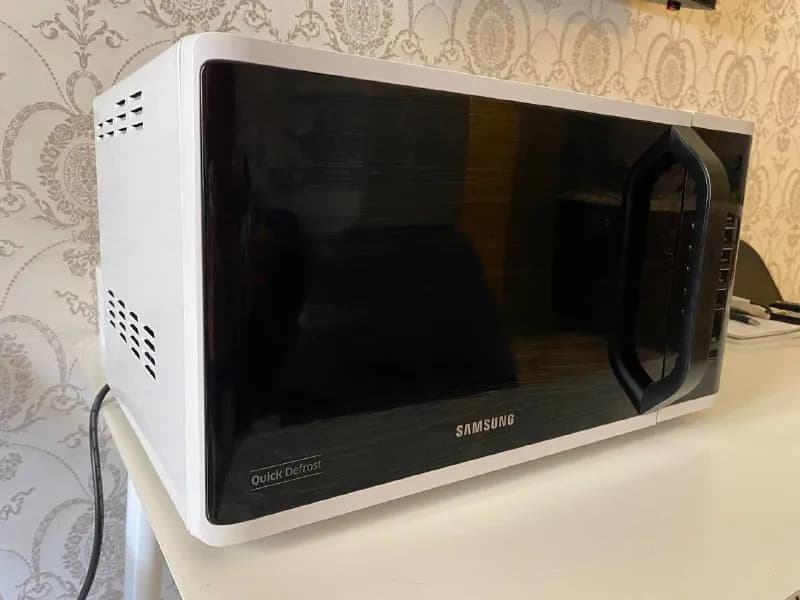 Samsung, использовали полгода, состояние хорошее. 250 лари — Тбилиси — 250 ₾