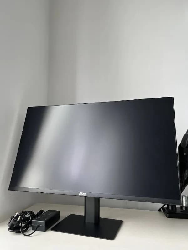 2E 27 дюймов, 75 Гц FullHD, — Батуми — 300 ₾