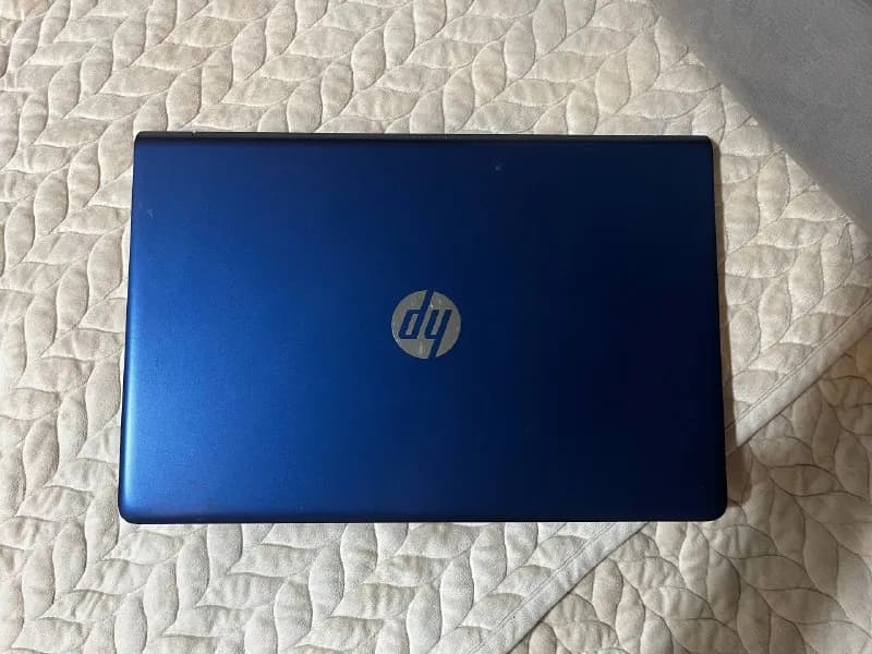 HP Pavilion 15 — Батуми — 300 ₾