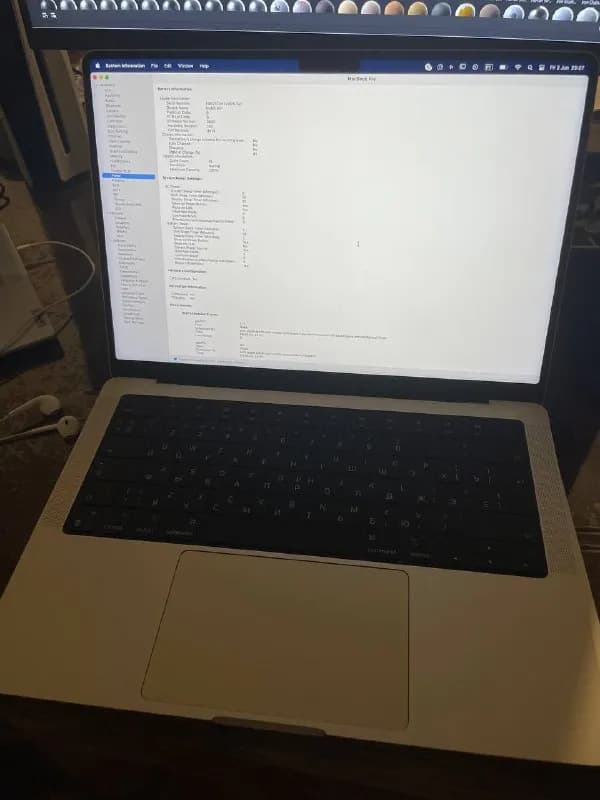 MacBook Pro 14 m² pro базовая конфигурация. Батарея 100% Куплен в elit в феврале. Все чеки и коробка — Тбилиси — 2 300 $