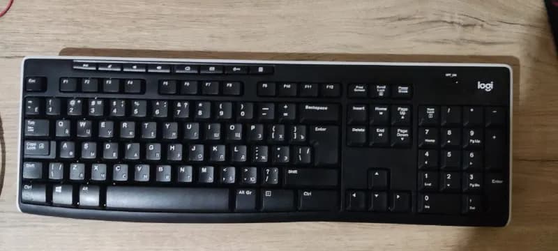 Logitech k270. Состояние хорошее. 20 лари. Самовывоз, Сабуртало — Тбилиси — 20 ₾