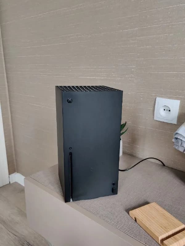Xbox Series X белый геймпад полный комплект — Тбилиси — 1 200 ₾
