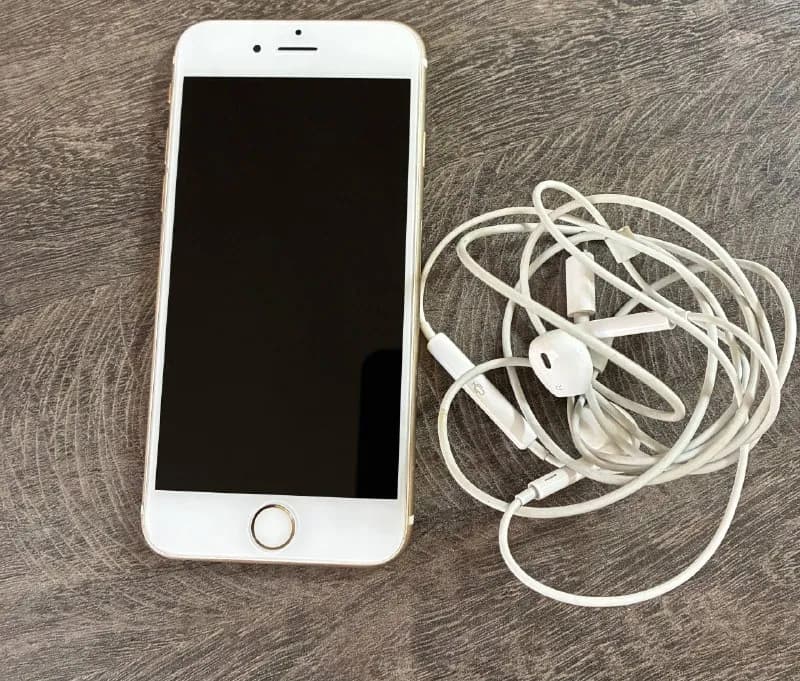 iPhone 6s 32gb — Батуми — 80 ₾
