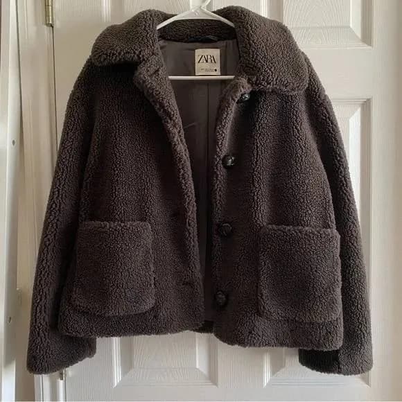 1️⃣ Шуба тедди ZARA шоколадного цвета — Тбилиси — 150 ₾